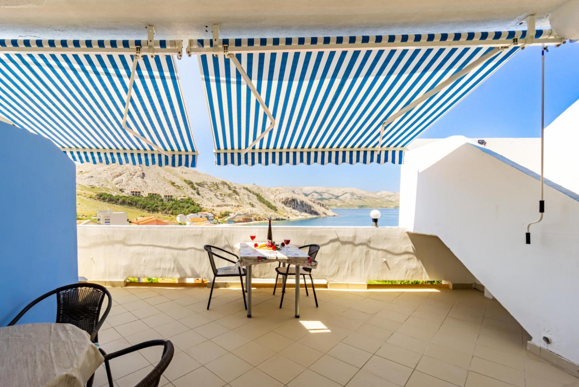 Magdalena With Mountain And Seaview Apartment Metajna Room photo